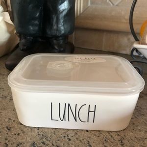 Rae Dunn Ceramic Bowl W/Lid.